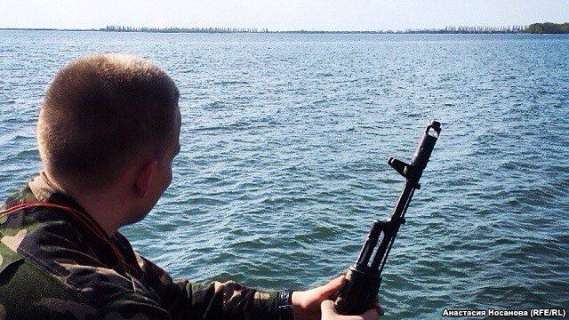 From Siberia To Mariupol: Teen Flees Russia, Fights Against Separatists In Ukraine (VIDEO)