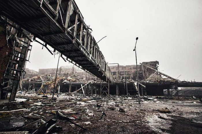 Ukraine: Inside the devastated Donetsk airport (VIDEO)