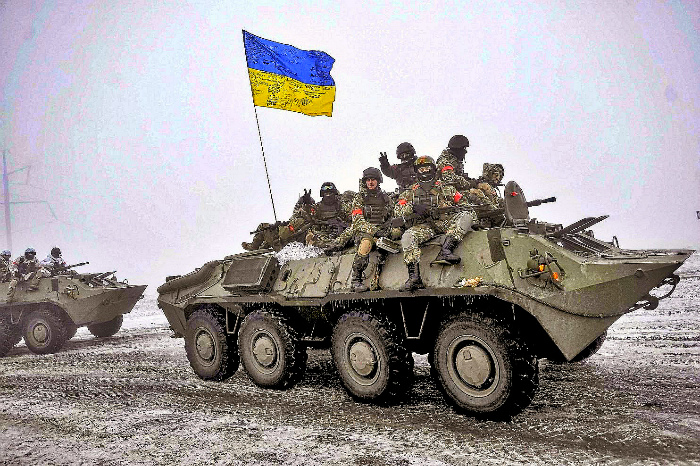 Servicemen Wait on Reward: Ukrainian paratroopers say government owes them payment