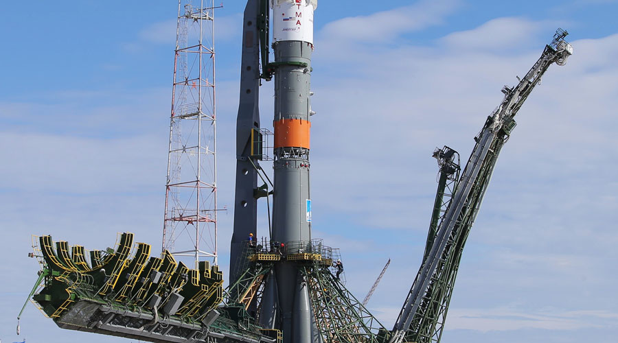 Russia’s ‘Rokot’ carrier launches 3 military satellites into orbit