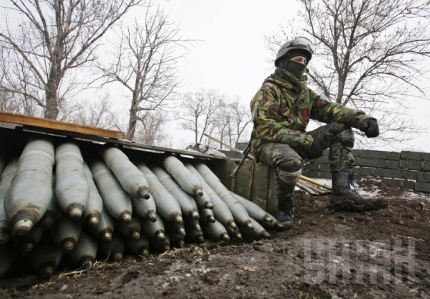 Russian proxies fire small arms on ATO forces near Pisky overnight