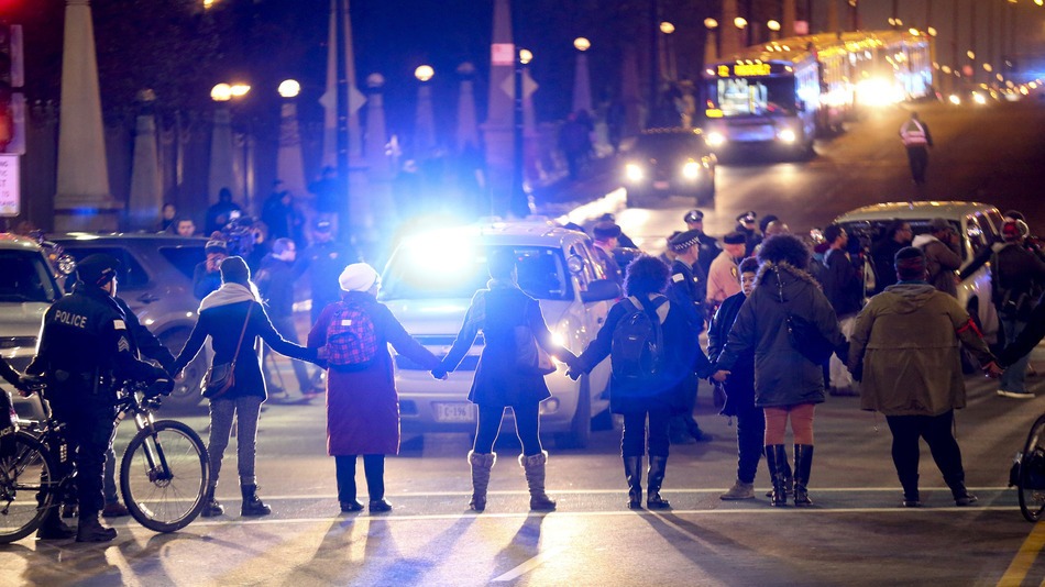 ‘Chilling’ video of Chicago officer fatally shooting black teen sparks protests