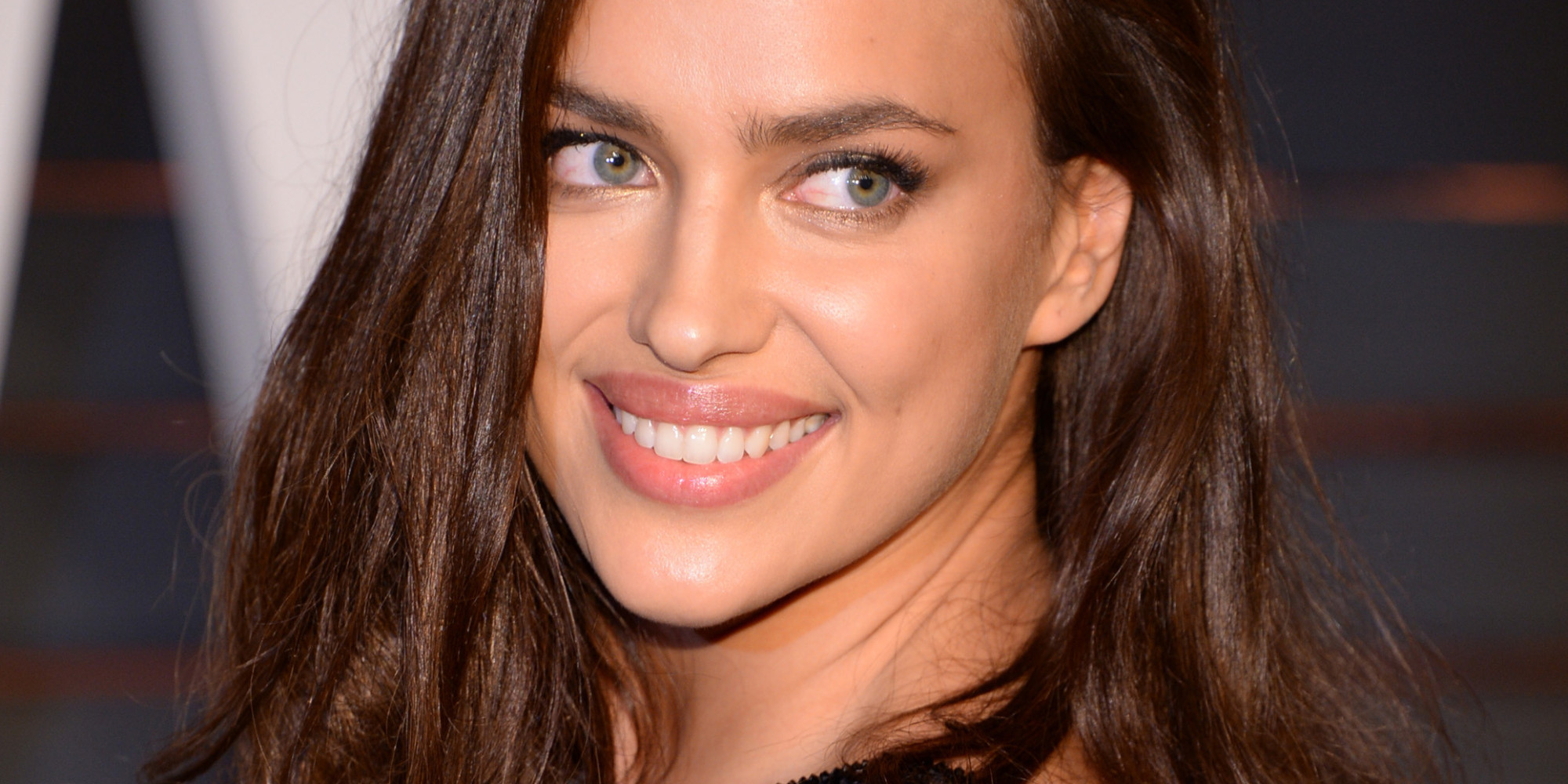 Irina Shayk greeted everybody with Thanksgiving using her bare buttocks (ФОТО)