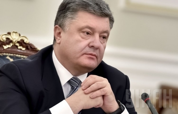Poroshenko says Ukrainian troops allowed to return fire if attacked