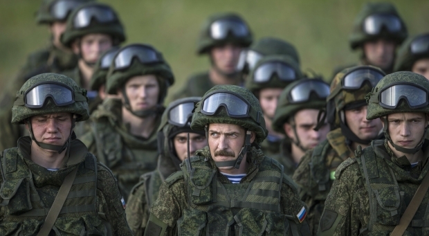 Ukraine intel reports about 7,700 Russian regular troops in Donbas