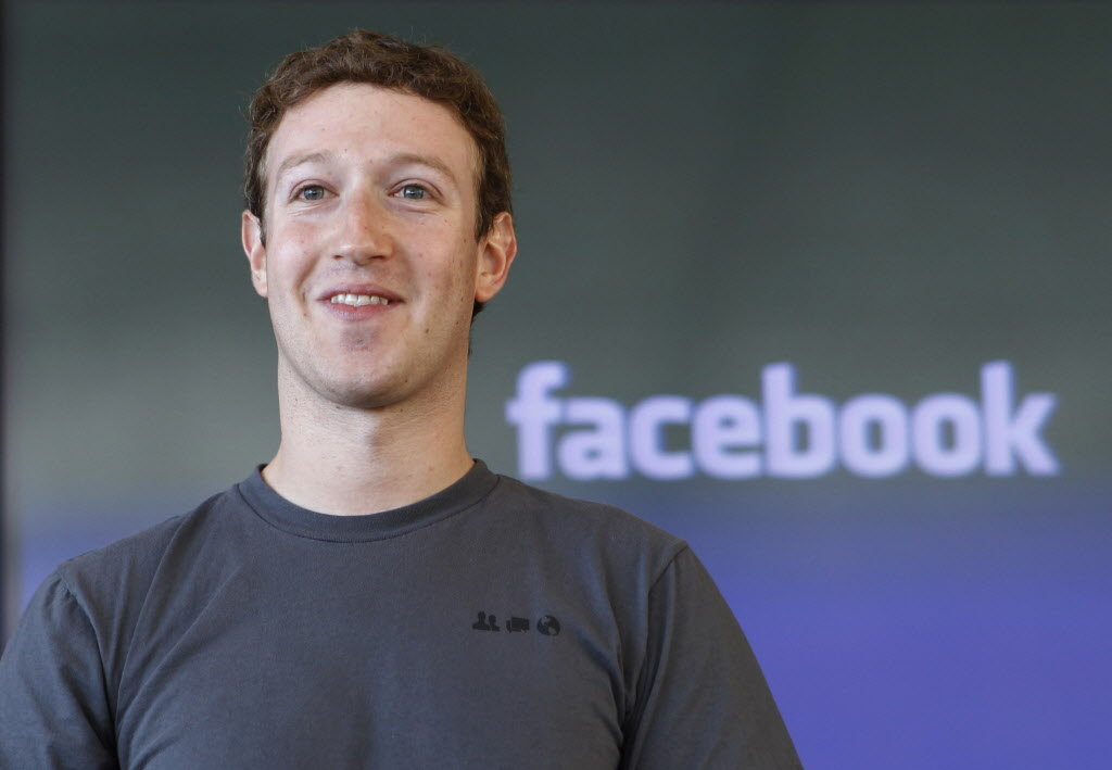 Facebook founder Mark Zuckerberg becomes dad for first time and celebrates by vowing to give away £30 BILLION