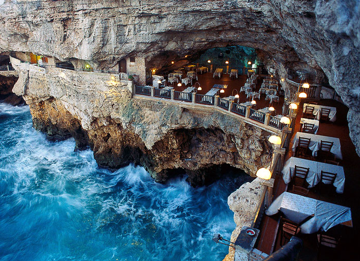 Restaurant Built Inside An Italian Cave Let’s You Dine With Breathtaking Views