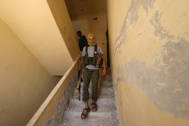 Syrian rebel splits deepen after failed ‘merger’ with al Qaeda arm
