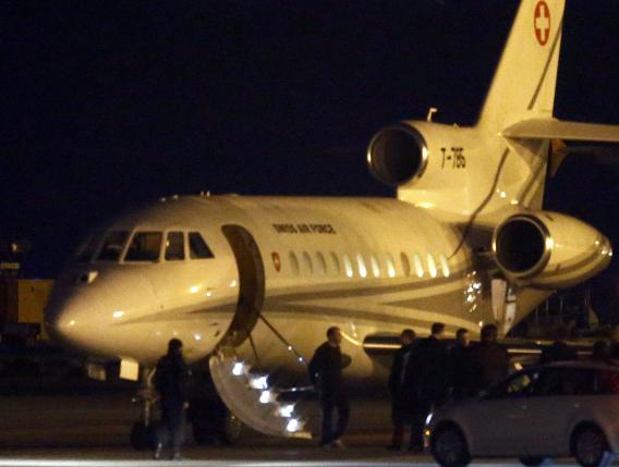 U.S. prisoners leave Iran, arrive in Germany, as Obama hails win for diplomacy