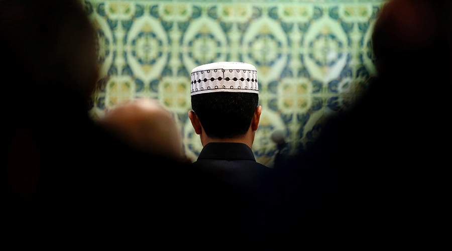 My child marry a Muslim? Over half of France says no – controversial poll