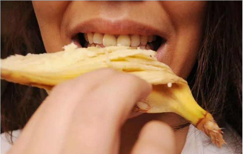 12 SURPRISING Uses For A Banana Peel You Won’t Have Tried Before