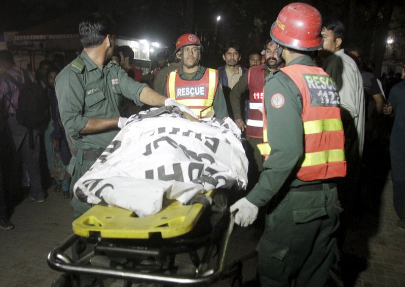 Suicide bomber kills 65, mostly women and children in Pakistan park