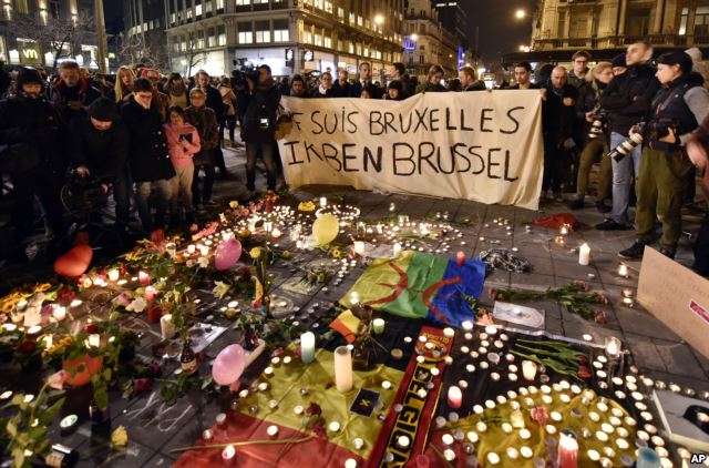 Arrest warrant issued for new suspect in Brussels attacks