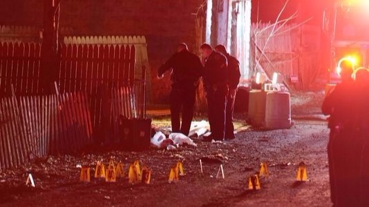 5 shot dead, 3 wounded at backyard party in Pa.