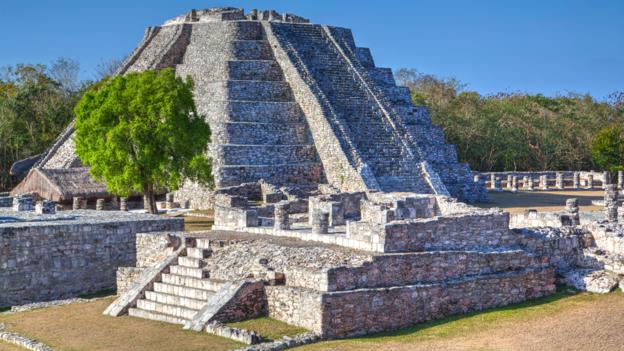 EYWR4X Castillo de Kukulcan, Mayapan, Mayan archaeological site, Yucatan, Mexico, North America