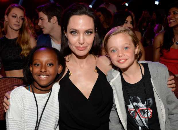 INGLEWOOD, CA - MARCH 28:  Actress/director Angelina Jolie (C) with Zahara Marley Jolie-Pitt (L) and Shiloh Nouvel Jolie-Pitt (R) in the audience during Nickelodeon's 28th Annual Kids' Choice Awards held at The Forum on March 28, 2015 in Inglewood, California.  (Photo by Lester Cohen/KCA2015/WireImage)