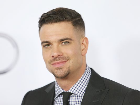Ex-‘Glee’ star Mark Salling indicted on charges of possessing child porn