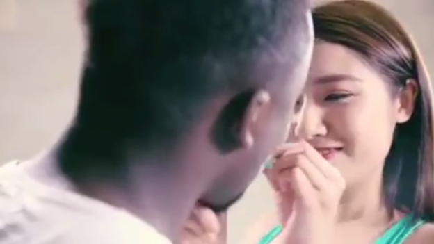 Chinese firm apologises over Qiaobi race-row advert