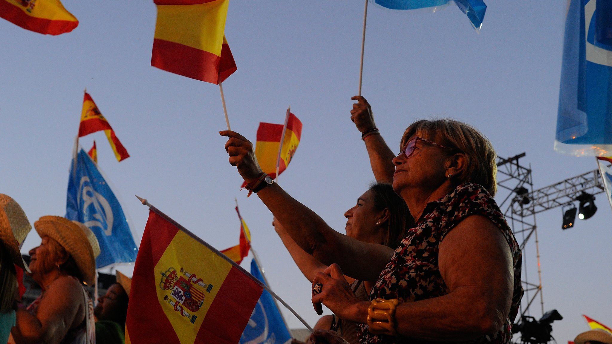 Spanish voters head back to polls in bid to break deadlock
