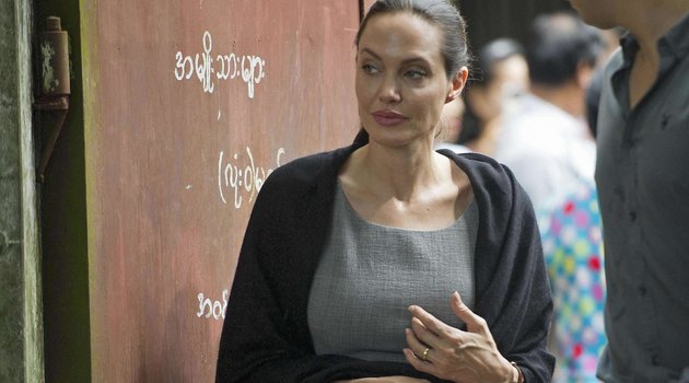“Умирающая Джоли проигрывает битву”: National Enquirer шокировал новыми фото актрисы