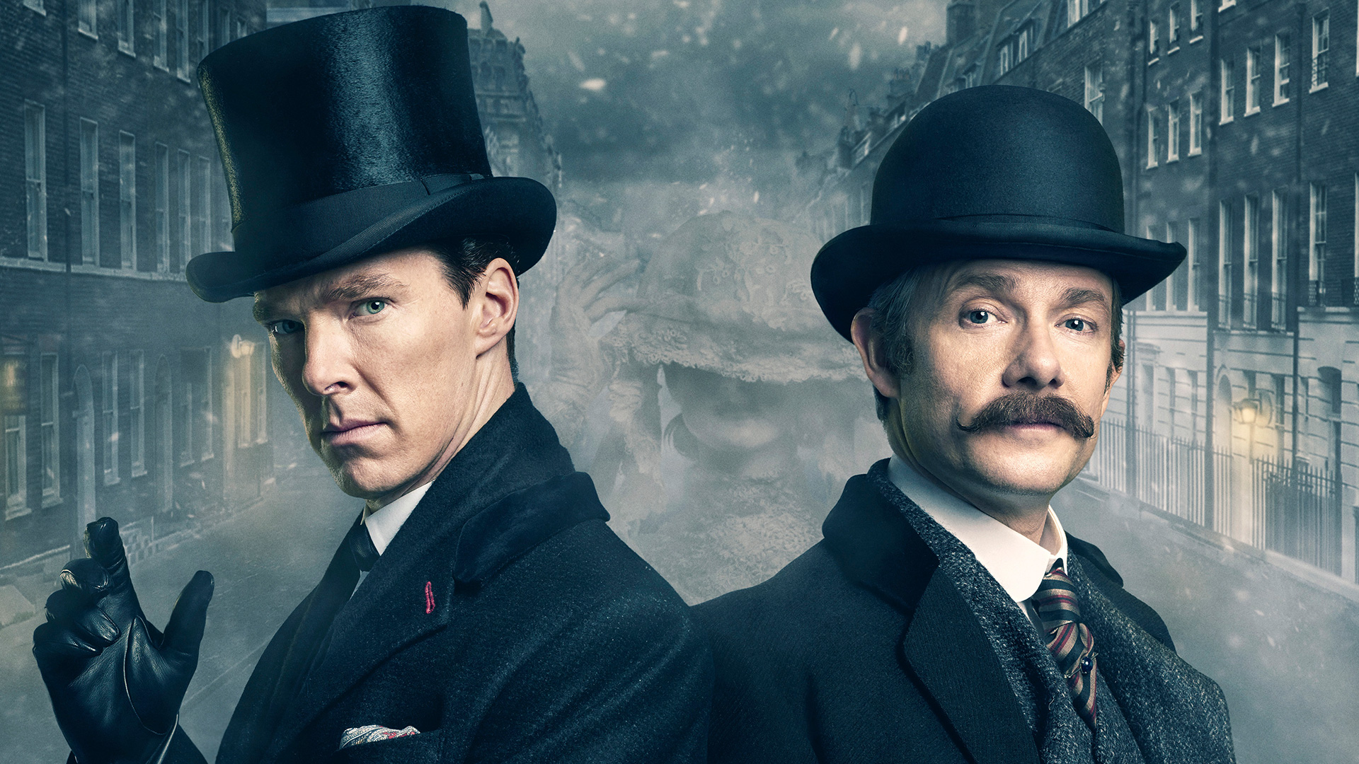 Benedict Cumberbatch Films Rainy Night Scene for ‘Sherlock’ (video)