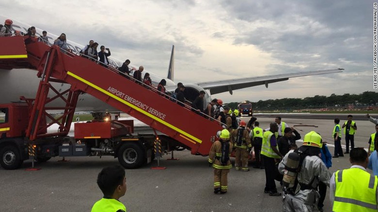 Singapore Airlines plane catches fire after emergency landing