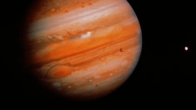 Jupiter’s Great Red Spot ‘roars with heat’