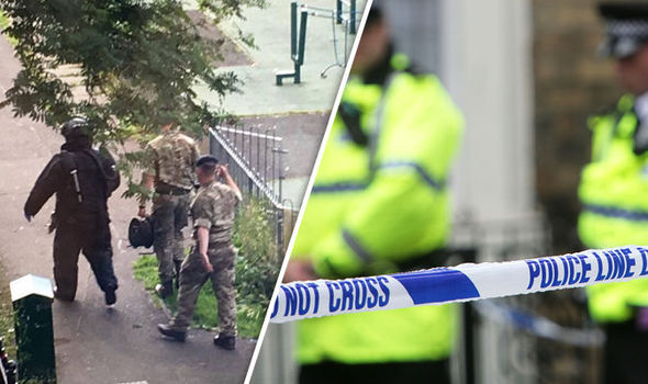 EDINBURGH BOMB SCARE: Police arrest man after bomb squad investigates ‘suspicious package’