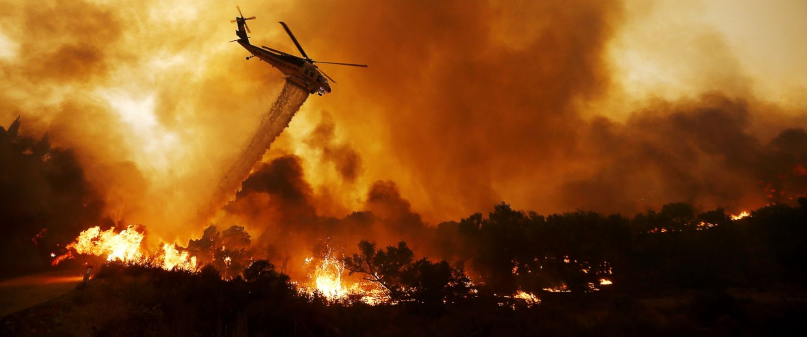 Massive LA-Area Fire Burns More Than 33,000 Acres