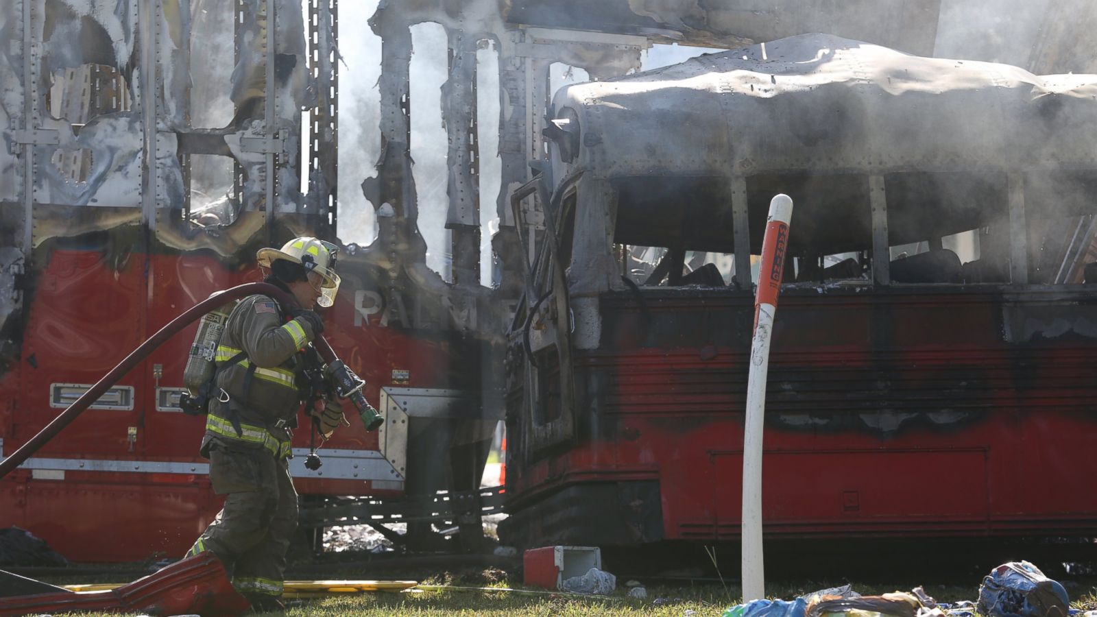 Florida Officials Investigating Fiery Crash That Left 5 Dead