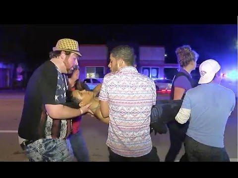Florida nightclub shooting: Two dead and 16 injured in Fort Myers