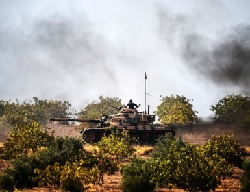 Knowing the Risks, Some Syrian Rebels Seek a Lift From Turks’ Incursion