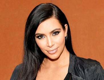 University tells students ‘don’t dress like Kim Kardashian’ for graduation