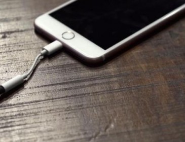 This handy feature could save you a lot of battery on your iPhone