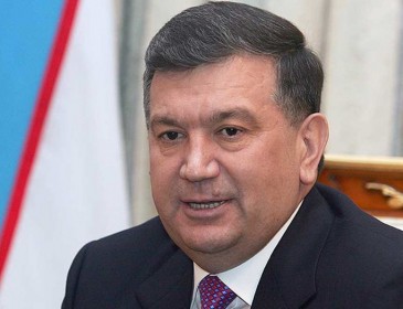 «Читайте внимательно»: Шавкат Мирзиёев представил свою предвыборную программу