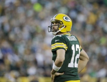 Aaron Rodgers Reportedly Hasn’t Spoken To Family In Years, Forces Them To Buy Tickets To See Him Play