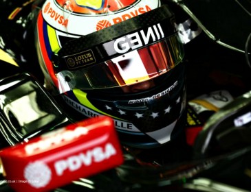 F1 STAR make great return to Formula 1 in 2017
