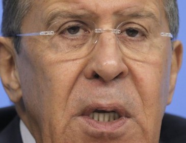 A crude provocation compiled by a fugitive – Lavrov on Trump dossier