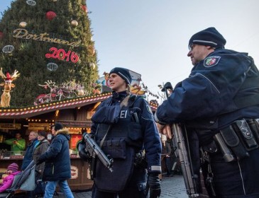 German police quash Breitbart story of mob setting fire to Dortmund church