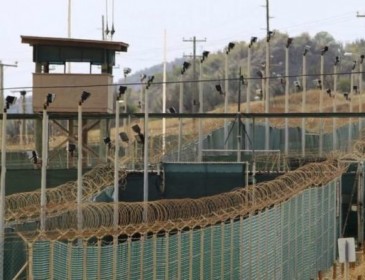 Oman: Arrival of 10 Guantanamo Detainees for Temporary Residence