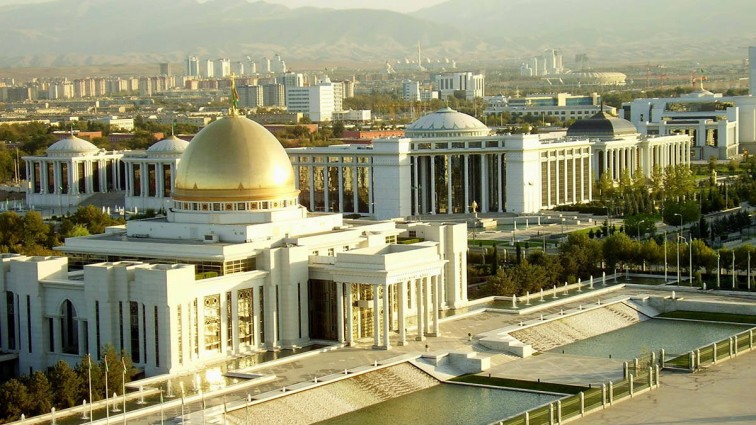 Кто же будет следующим? В Туркмении выбирают президента