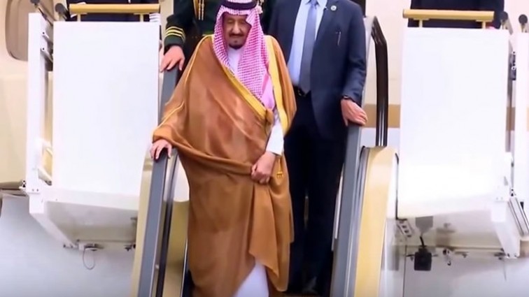 Такого еще никто не видел: стало известно, как путешествует Король Саудовской Аравии (ВИДЕО)