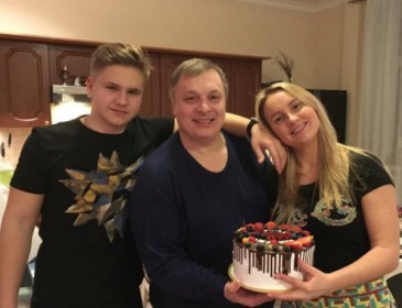 Сын экс-солиста группы «Ласковый май» Андрея Разина умер на улице. Известно шокирующие подробности