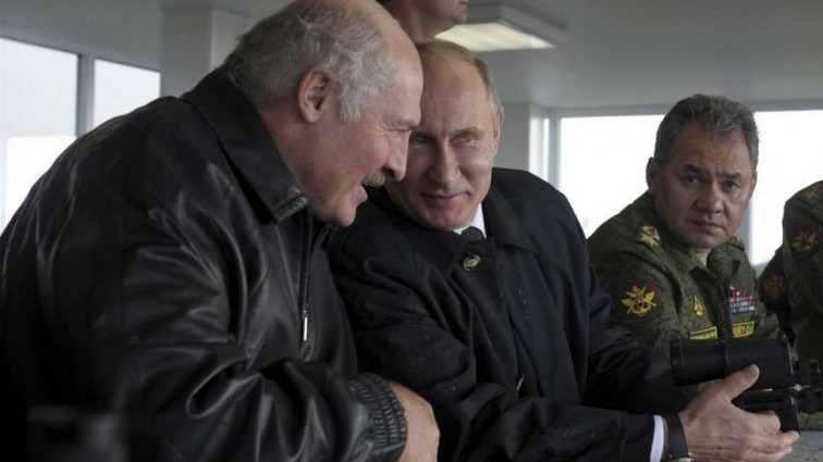 Лукашенко сообщил о кровном родстве с Путиным