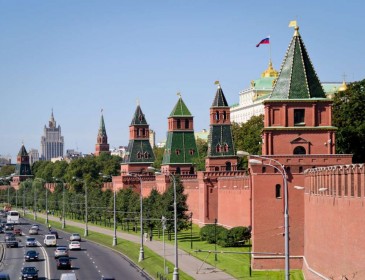 СМИ: Кремль готовит атаку на соседа США