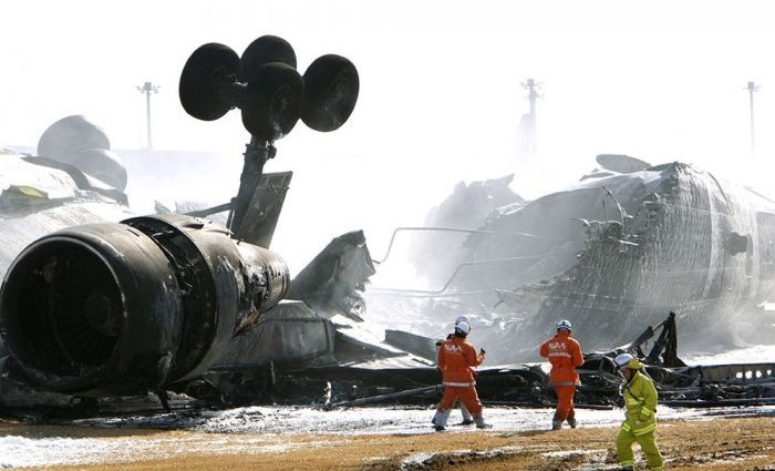 Трагедия: В португалии упал самолет, есть погибшие