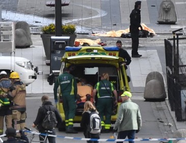Теракт в Швеции: число жертв возросло