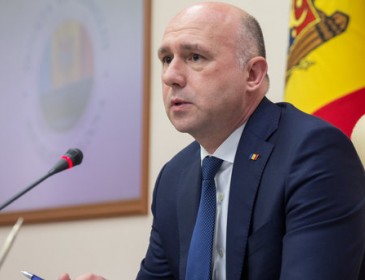 Премьер Молдовы объяснил высылку дипломатов РФ из страны