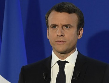 В Соцпартии Франции начались «зачистки» сторонников Макрона