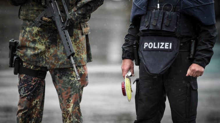 В Берлине предупредили теракт: первые подробности